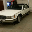 1993 Cadillac Fleetwood Brougham Sedan 4-Door 5.7L