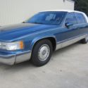 1993 CADILLAC FLEETWOOD BROUHAM- like new- runs perfect-everything works
