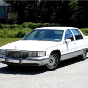 1993 CADILLAC FLEETWOOD LOW 79K MILES ACCIDENT FREE NON SMOKER DEVILLE
