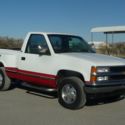 1993 CHEVROLET 1500 SILVERADO STEPSIDE RARE 4X4  A GREAT TRUCK IN XINT CONDITION