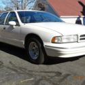 1993 CHEVROLET CAPRICE STATION WAGON with SS Grill