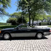 1993 Mercedes Benz 300CE Convertible, great condition,very clean, runs great.