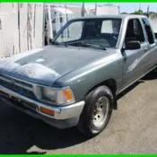 1993 Toyota Pick Up 2.4 L 4 Cylinder NO RESERVE