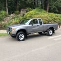 1993 Toyota Pickup V6 3.0L automatic 129K 4x4 Deluxe pkgSuper clean inside/out