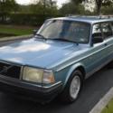 1993 VOLVO 240 WAGON LOW MILES PERFECT NO RUST GOTTA SEE THIS CAR NO RESERVE!!