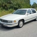 1994 Cadillac Fleetwood Base 4dr Sedan Florida Garaged 5.7L V8, Pearl White
