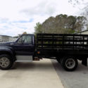 1994 Ford F 700 Truck . Only 13 k Original miles Like new Power lift gate 429 en