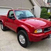 1994 GMC Sonoma Pickup Red