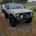 1994 Jeep Cherokee SUV White 4WD Automatic SE