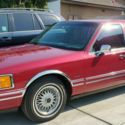 1994 Lincoln town car_ Signature Series