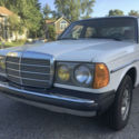 300D TURBODIESEL LOW ORIGINAL MILES WELL MAINTAINED GARAGED EXCELLENT CONDITION