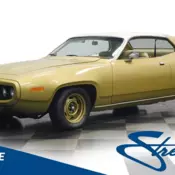 318ci motor with a cam and 360 heads front discs air conditioning MOPAR