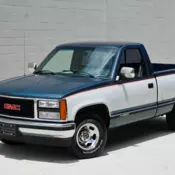 350 V8 / 5 Speed - GMC / Chevrolet Pickup Truck
