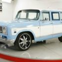 350 V8 Auto Custom Paint Roof Rack Pb