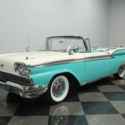 352 T-BIRD V8, 3 SPD AUTO, PWR STEER, PWR BRAKES, VERY NICE PAINT & INTERIOR.