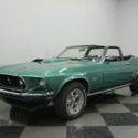 390 V8, FRESHLY SERVICED AC, GORGEOUS SILVER JADE, AWESOME LOOKS, SUPER NICE!