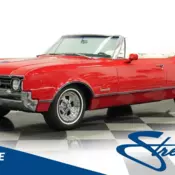 425 CI V8, AUTOMATIC, POWER STEERING/BRAKES, ATTRACTIVE RED OVER WHITE, COOL OLD