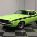 426 HEMI, 4-SPEED WITH PISTOL-GRIP, SUBLIME GREEN RESTO, FRONT DISC, R134 A/C!!