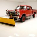 4x4 318 V8/Dana Front Axle/Myers Power Angle Plow/Very Clean