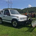 4x4 5 Speed Manual Geo Tracker with Snow-Way Snow Plow