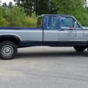 4X4 - Super Cab - Tommy Lift Gate - Winch (8,000 lb Electric) - New Tires 10 Ply