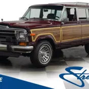 5.9L V8 automatic transmission nicely done Grand Wagoneer