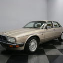 6.0L BIG V12, ONLY 63K ORIGINAL MILES, WELL PRESERVED XJ WITH A TON OF OPTIONS!