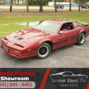66,834 ACTUAL MILES! Clean Carfax. Super clean Trans Am! V8, Loaded, A/C, auto!