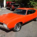 70 Olds 442 # Matching Original Rally Red, Black bucket seat, Console ,Dual gate
