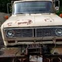71 International 1310 4wd Pickup truck