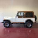83 JEEP CJ-7 LAREDO