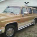 85 Chevy Suburban Tow Package  Air Bag lift 1 Owner 76k miles