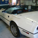 88 CORVETTE CHEV. RUNS AUTO DRIVE AIR LOW MILES WHITE CONVERTIBLE CAR CHEAP NICE