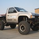 88.5 NISSAN HARDBODY 4x4 ROCKCRAWLER