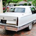 93 cadillac fleetwood 5.7 v-8 Beautiful White w/ Red Leather Interior