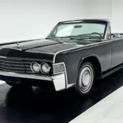 94,083 Miles/430ci V8/Meticulous Restoration/Lincoln Drive Auto/New Everything