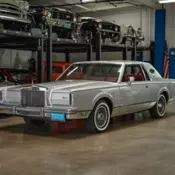 9603 Miles V8 Automatic2 Door Coupe