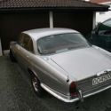 A well-kept Jaguar XJ 1978with solid body.