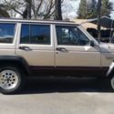 ATTN: JEEP LOVERS 1994 JEEP CHEROKEE SPORT 4X4 HIGH OUTPUT EXTRA CLEAN