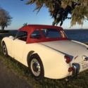 Austin Healey Bugeye Sprite White/Red interior
