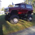 Baby Monster Truck &#039;85 ford Bronco II Big block