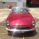 Beautiful 1973 MGB CONVERTIBLE HOT
