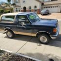 Beautiful 1991 Ford Bronco Eddie Bauer (top of the line)