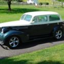Beautiful ALL STEEL 1939 Chevy Sedan, 350, 700R4, A/C, Hot Rod Garage, (video)
