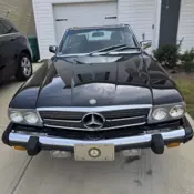 Beautiful Black Mercedes-Benz 380SL