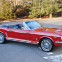 Beautiful covertible, aIr conditioned, bbl V8 angine, disk brake, pwr wteering