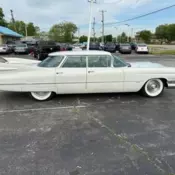 Beautiful paint and chrome!