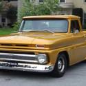 BEAUTIFUL RESTOMOD - 5.7LT1 V-8  - 1964 Chevrolet C10 Stepside Restomod - 3K MI