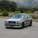 BMW M3 E30 rolling chassis with transmission and differential