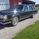 CADILLAC FLEETWOOD BROUGHAM 1990